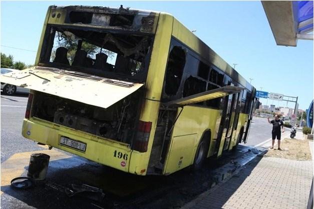 Zapalio se autobus u Splitu