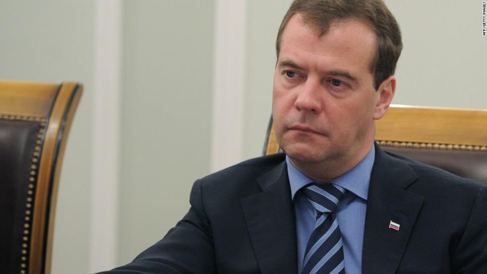 Medvedev: Trumpova administracija je potpuno nemoćna