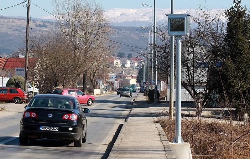 Vozači, oprez: Evo gdje danas vrebaju radari na putevima u BiH