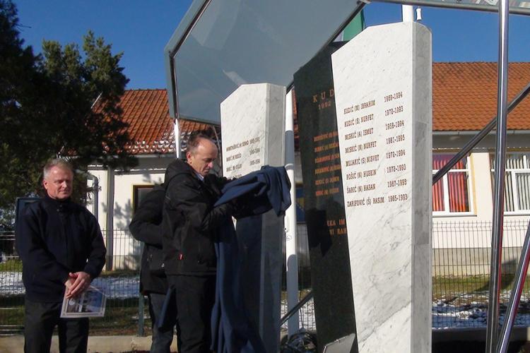 Zajednički spomenik miri Krajišnike