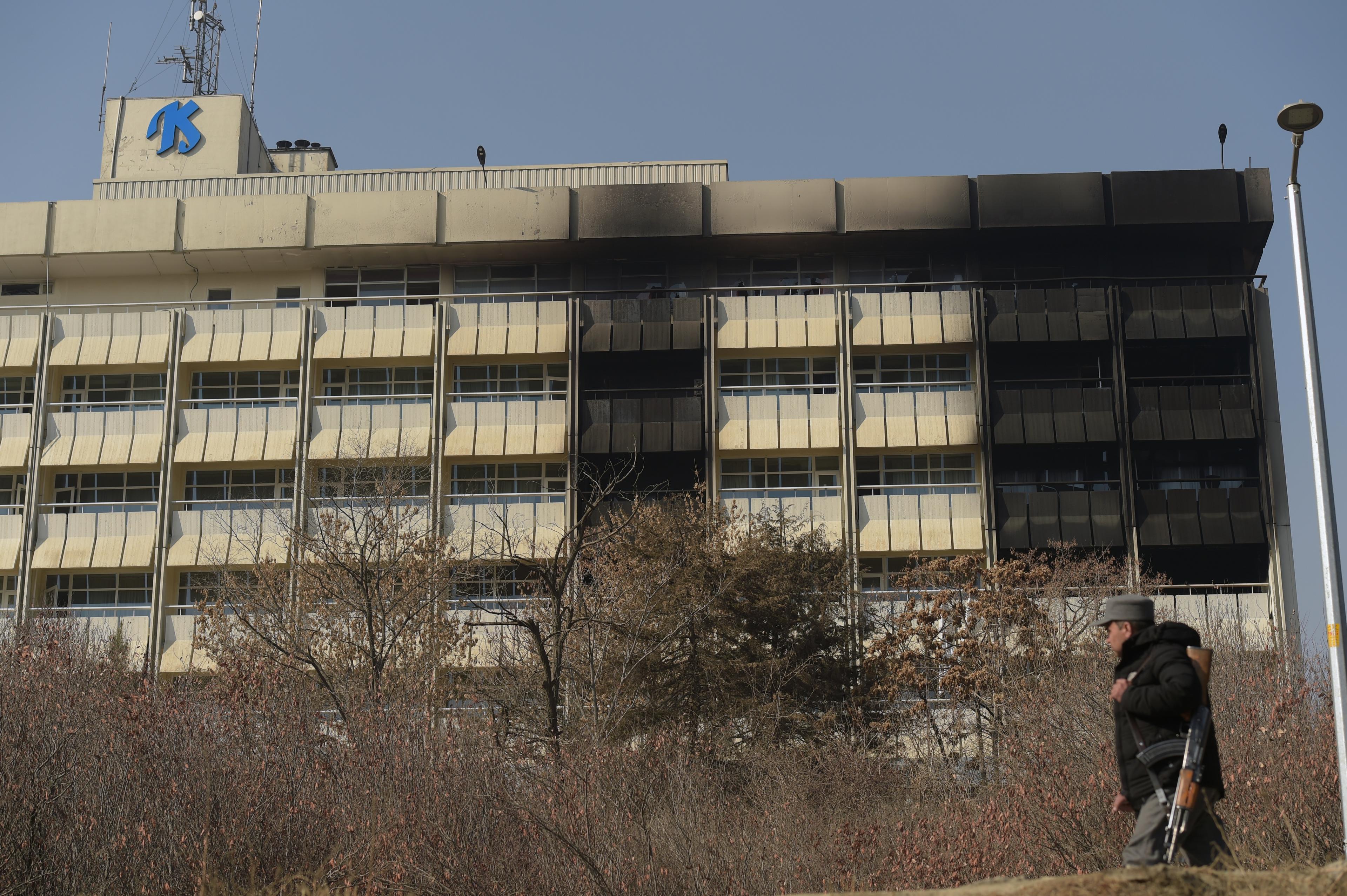 Broj poginulih u napadu na hotel u Kabulu porastao na 22