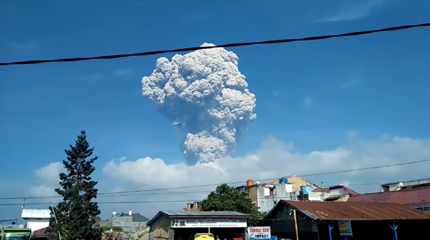 Ponovo eruptirao vulkan Sinabung u Indoneziji