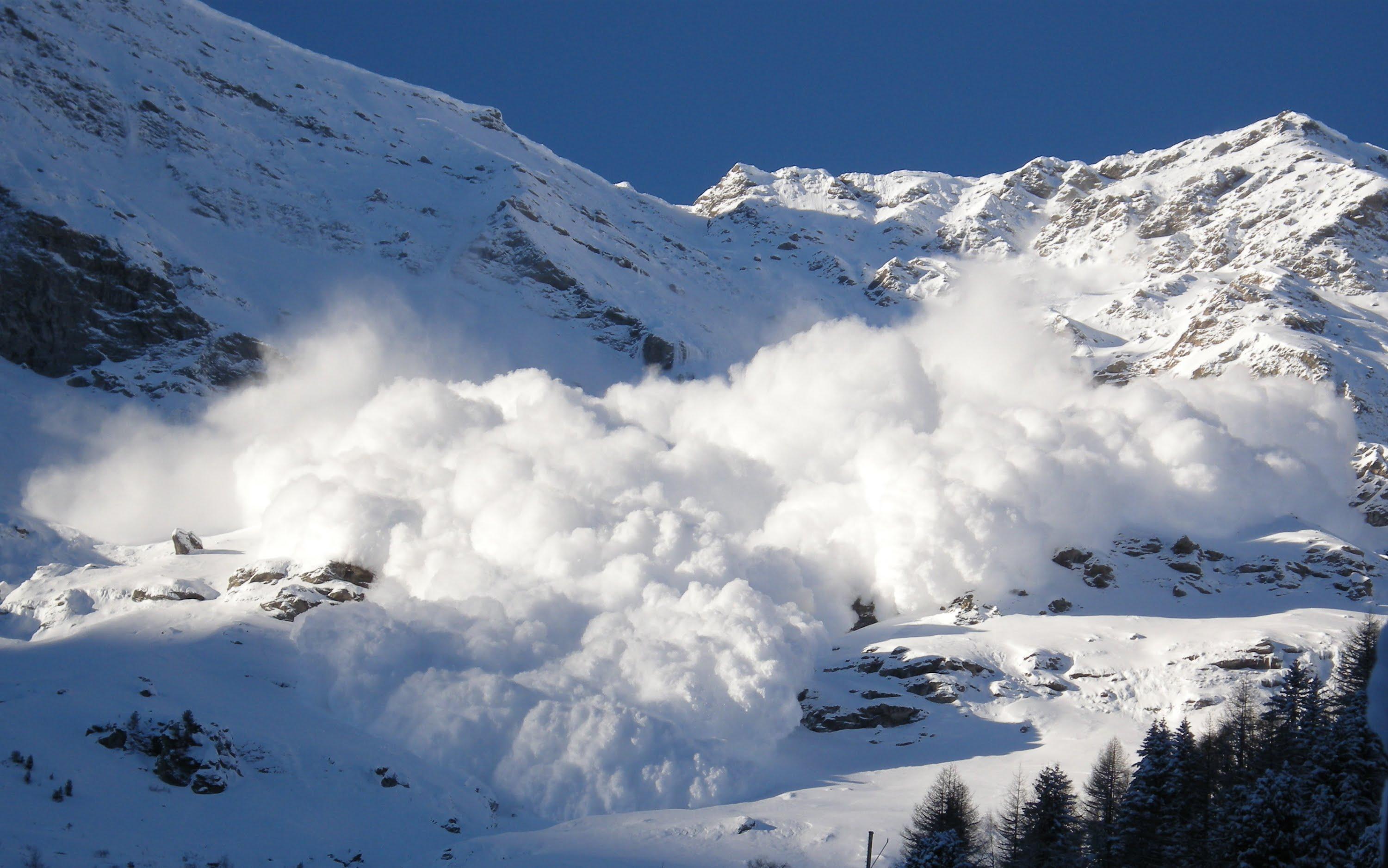 Švicarske Alpe: Trojica skijaša poginula u lavinama ovog vikenda