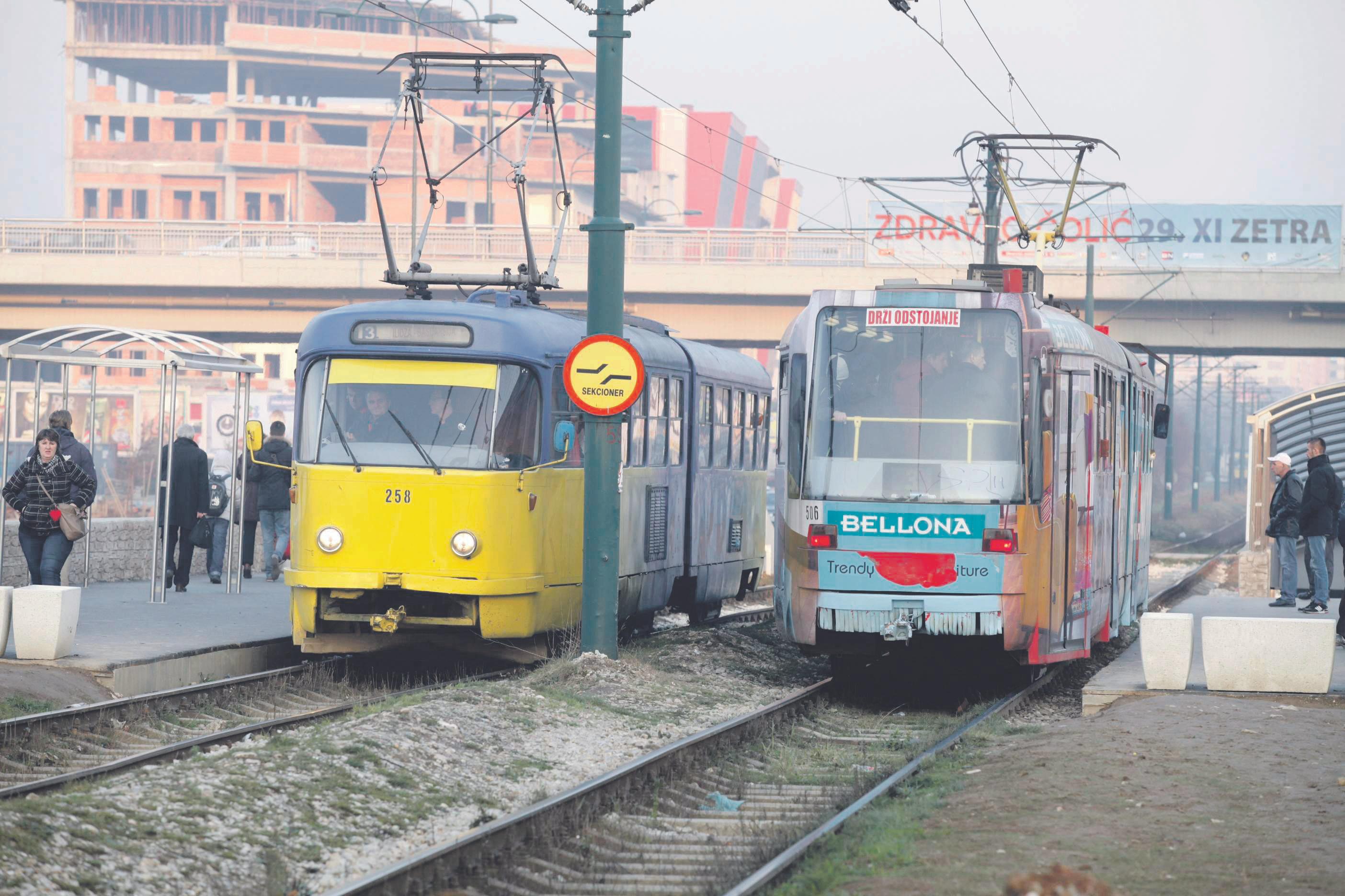 Zbog duga GRAS-a od 24,3 miliona KM za PDV: Sarajevski tramvaji ponovo na bubnju