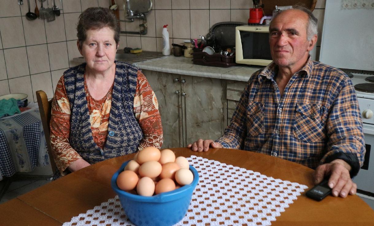 Nada i Rašo raduju se što će im na Vaskrs doći i komšije Bošnjaci