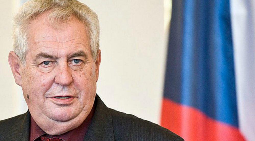 Zeman priznao da je i Češka proizvodila i testirala otrov novičok