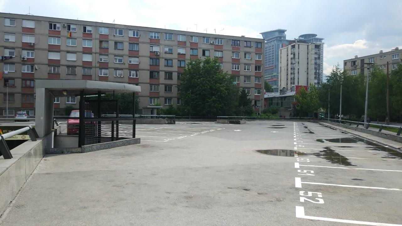 Stanari će plaćati parking 50 KM