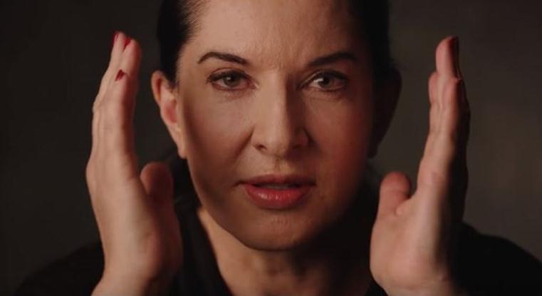 Marina Abramović sat vremena gledala u magarca i za to dobila 20.000 maraka