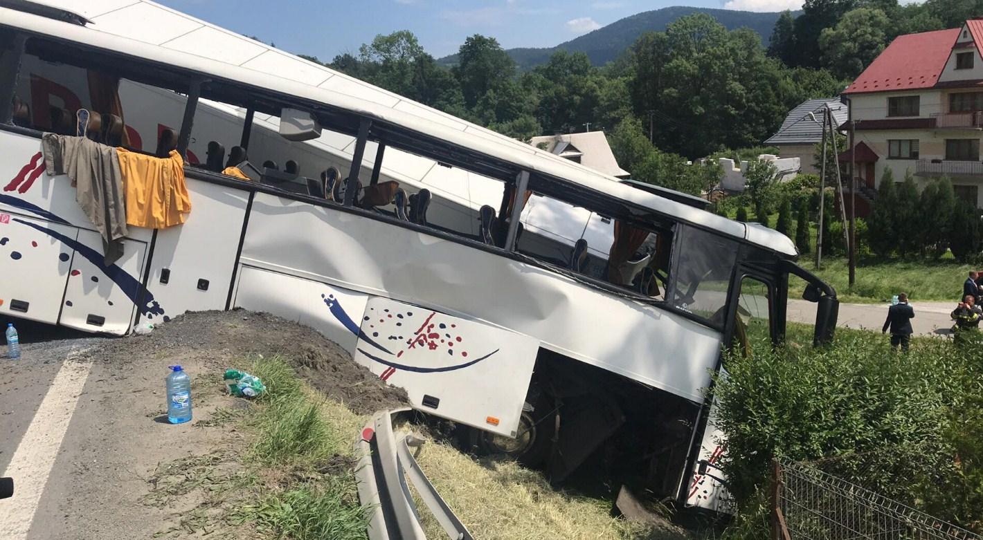 Poljska: Školski autobus udario u dva vozila, najmanje 49 povrijeđenih