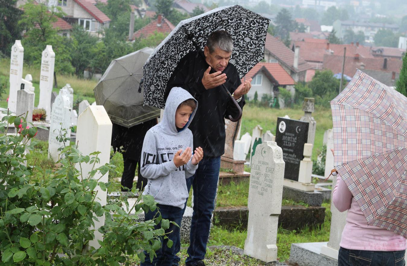 Dan šehida u Tuzli: Čuvanje uspomene na najbolje sinove naše domovine