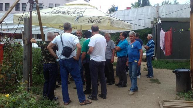 Sastanak sutra u kampu u Sarajevu: Demobilisani borci u 13 sati donose odluku