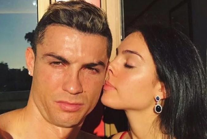 Par iz snova: Kristijano Ronaldo i Georgina uživaju na odmoru