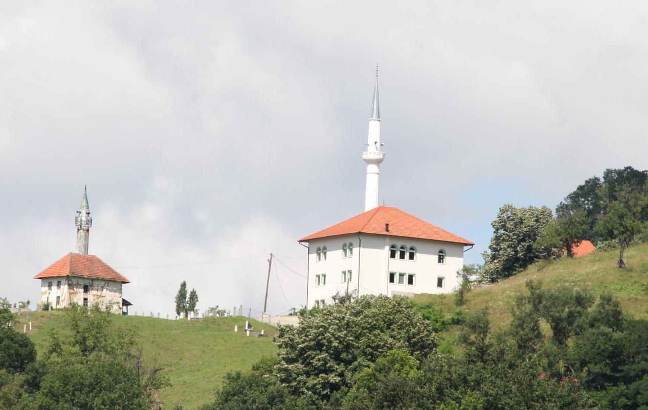 Gračanica: Donja džamija građena prije 120 godina, nacionalni spomenik u ruševnom stanju