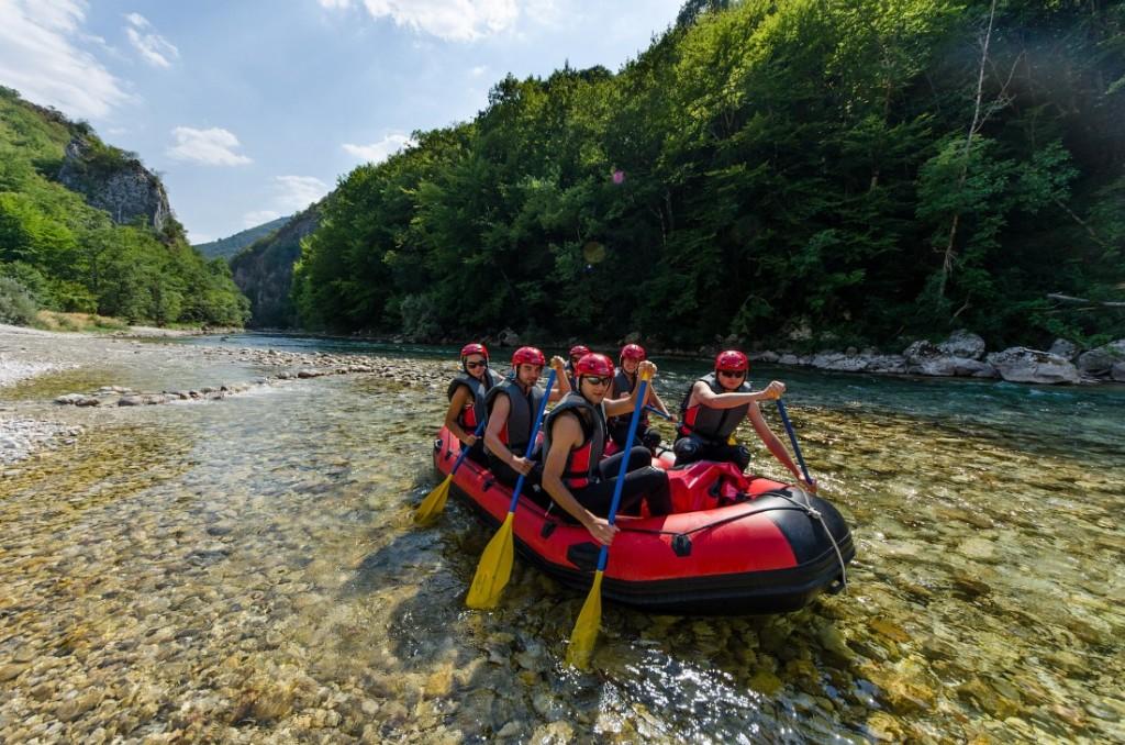 Rafting na Neretvi, dajak na Vrbasu, splavarenje na Drini...