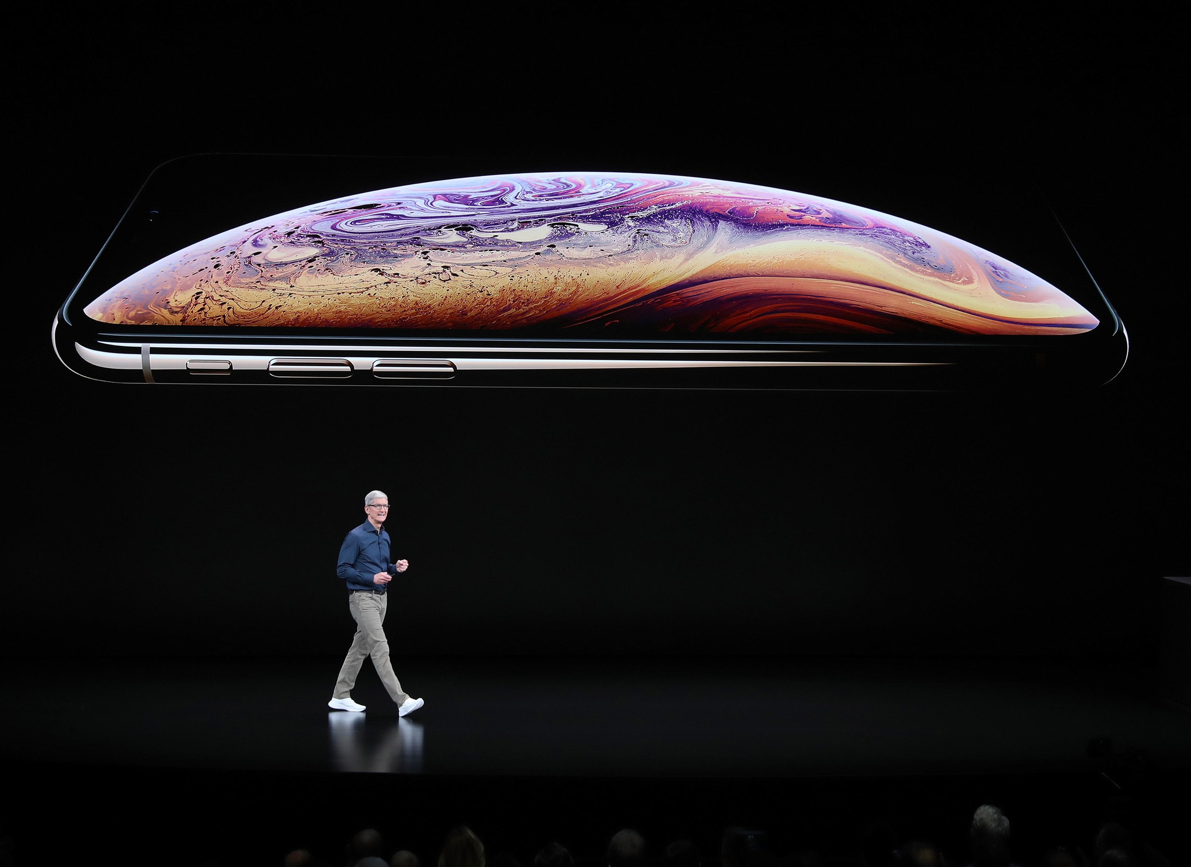 Apple predstavio nove iPhone XS i XS Max, otporne ne samo na vodu već i na pivo