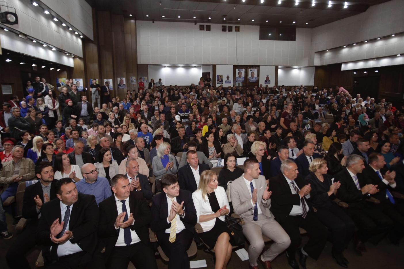 Živinice: Nikada na strani režima - Avaz