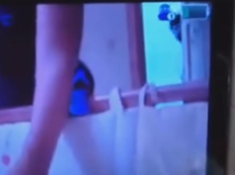 Jezivo: Baby monitor prikazao nešto čudno iza leđa majke u dječjoj sobi