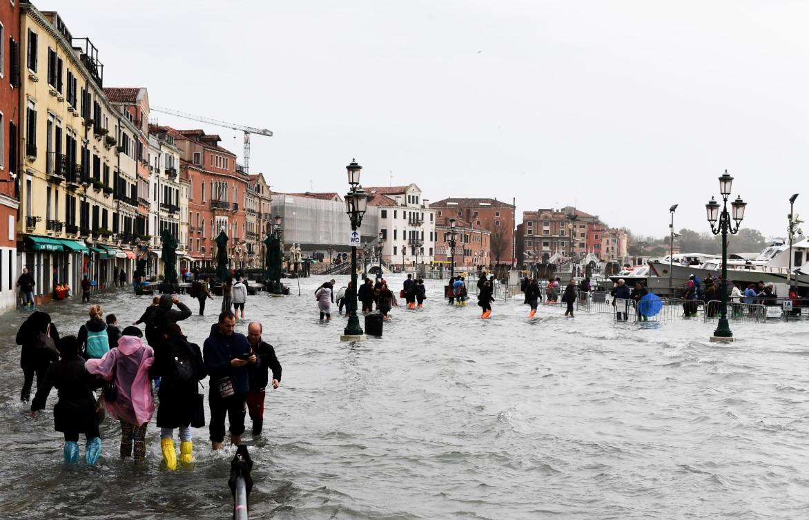 Veneciji prijeti najgora poplava u posljednjih 40 godina