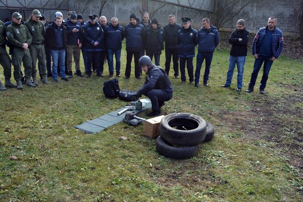 Usavršavanje i obučavanje policije MUP-a ZDK