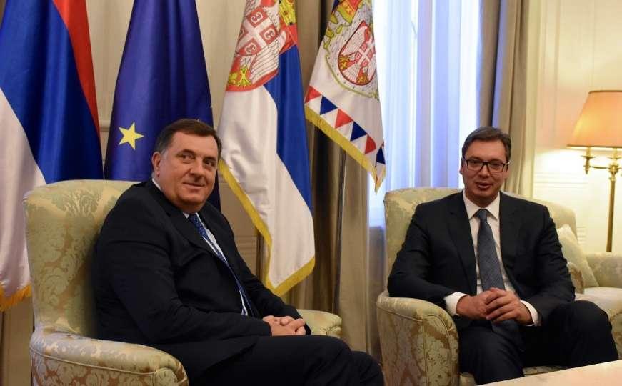 Milorad Dodik i Aleksandar Vučić - Avaz