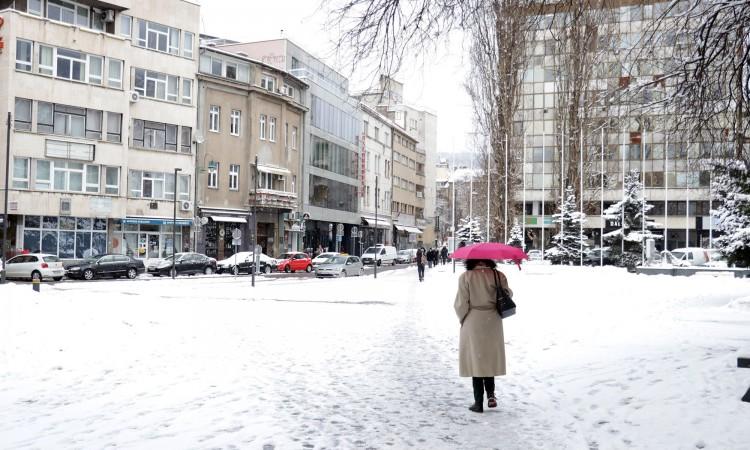 Najčešći padovi ispred ulaza u zgrade - Avaz