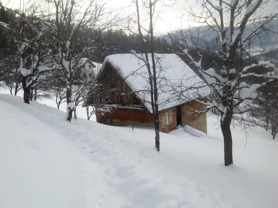 Vapaj iz srebreničkih sela: Skoro presušile zalihe hrane i lijekova, strahuju zbog teških bolesnika