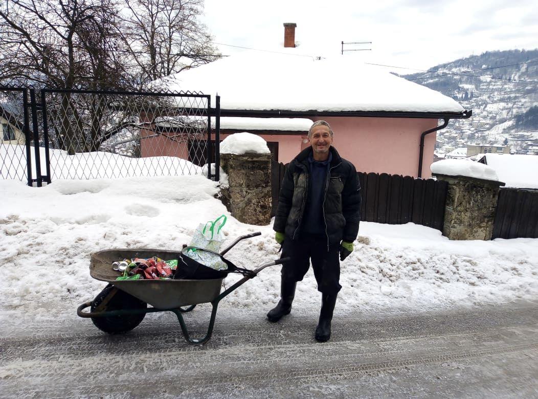 Bolje je skupljati otpad nego krasti, jedini cilj mi je prehraniti porodicu