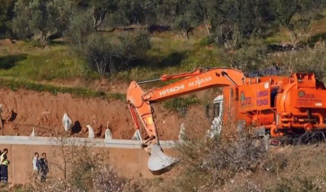 Dvogodišnjak upao u bunar dubok više od 300 metara, pokrenuta velika akcija spašavanja