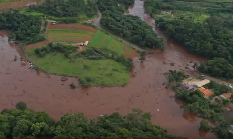 Brazil: U mulju pronađeno 37 tijela, a više od 300 nestalih osoba