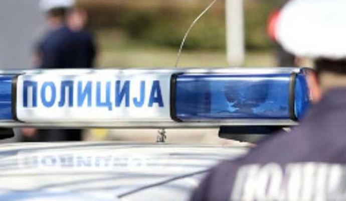 Dvojica policajaca opljačkala poštu