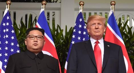 Kim Jong-un i Donald Tramp - Avaz