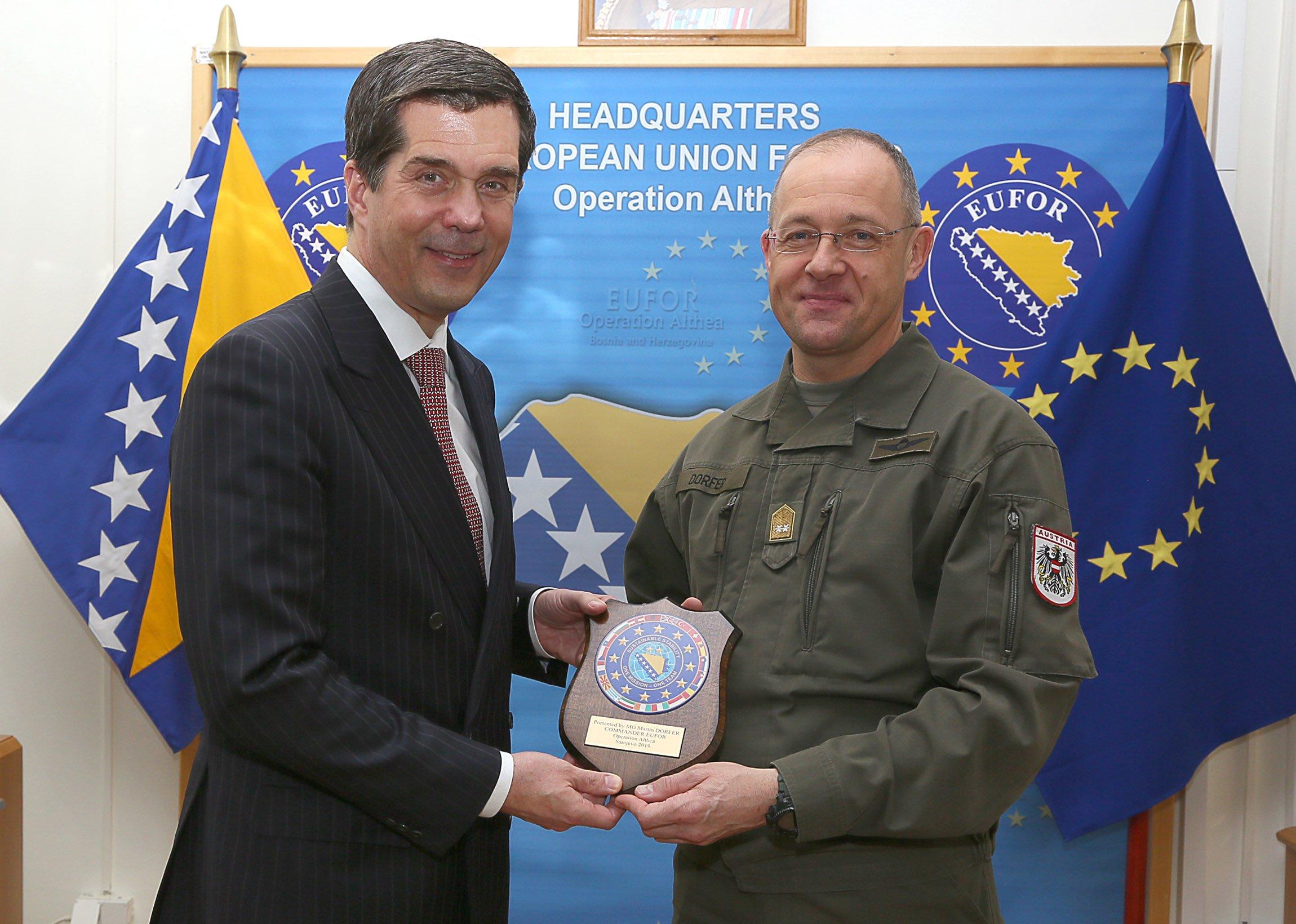 Ambasador Nelson posjetio vojnike EUFOR-a