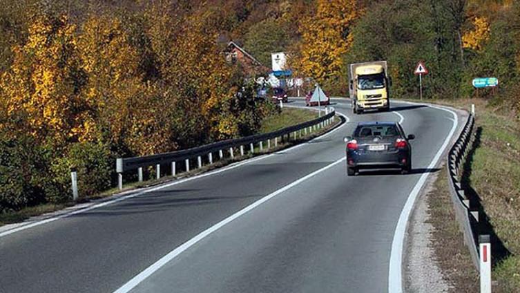 Vremenski uvjeti povoljni, pojačan promet vozila