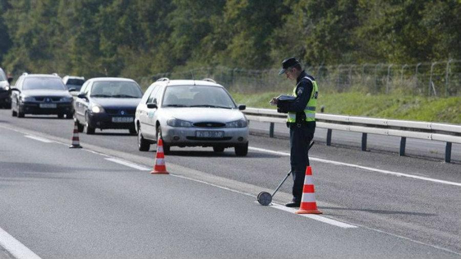 Slovenac poginuo za volanom Mercedesa