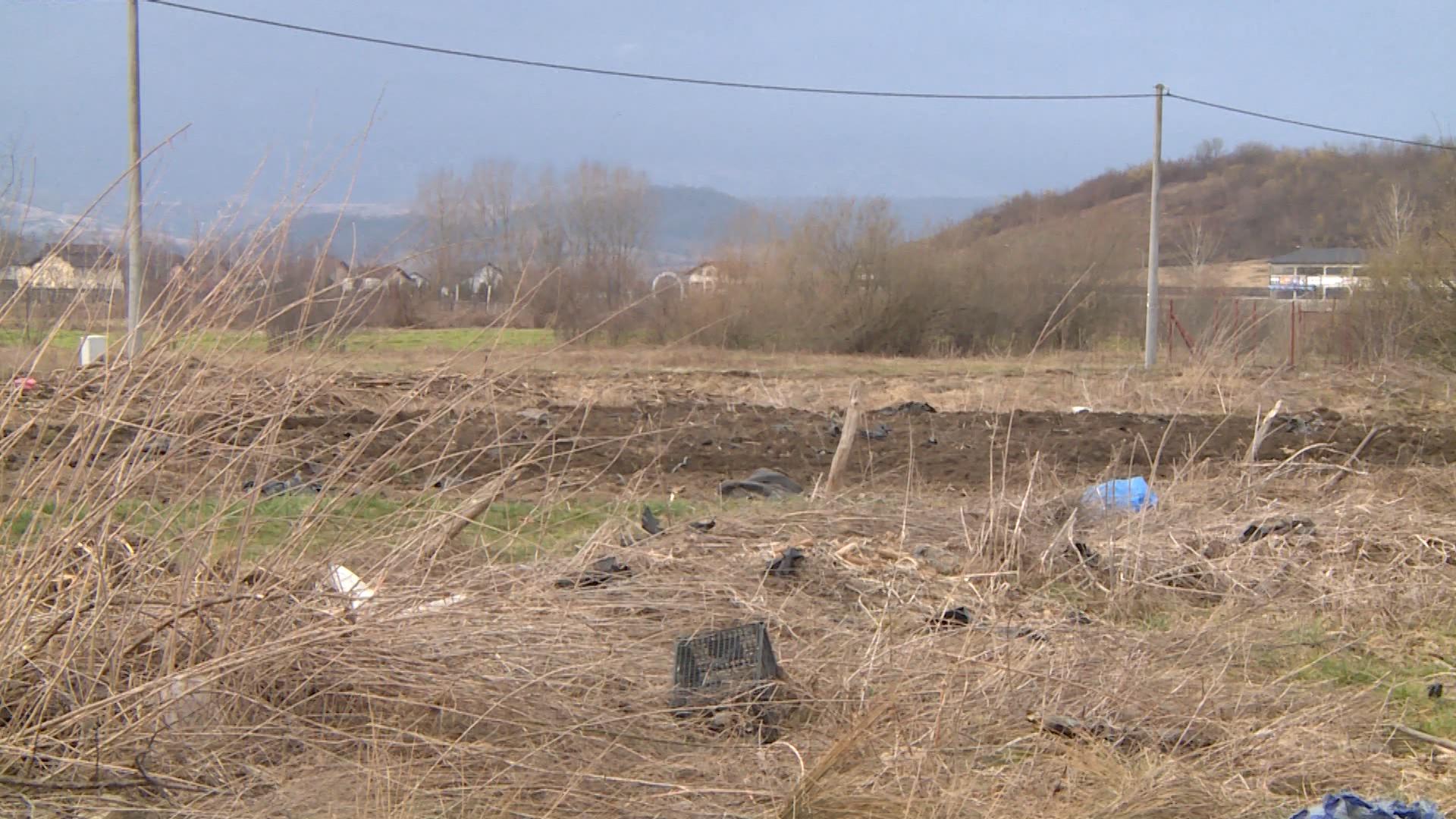 Ogromne površine zemljišta na području USK su napuštene i zarasle u korov - Avaz