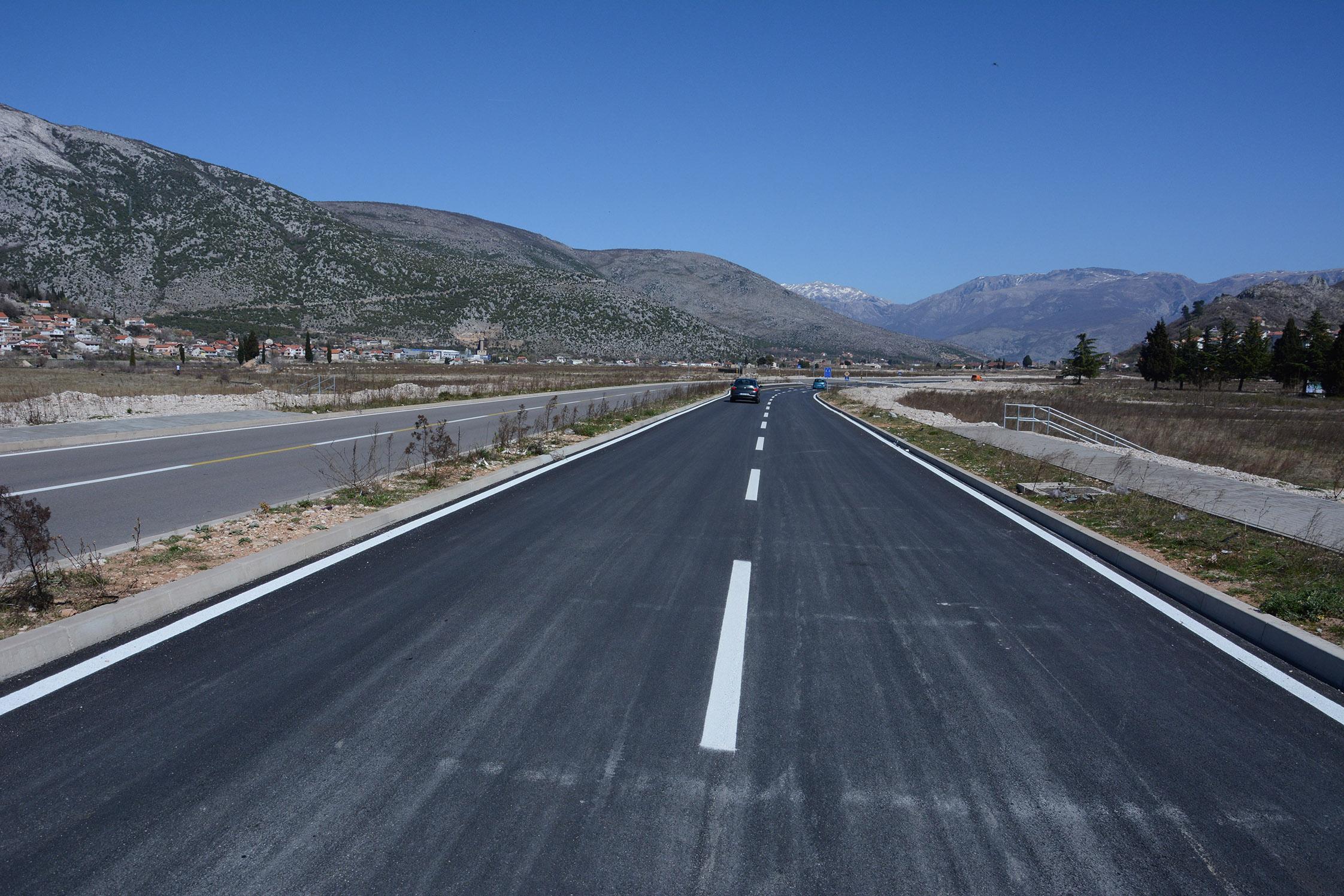 U promet puštena i druga saobraćajna traka - Avaz