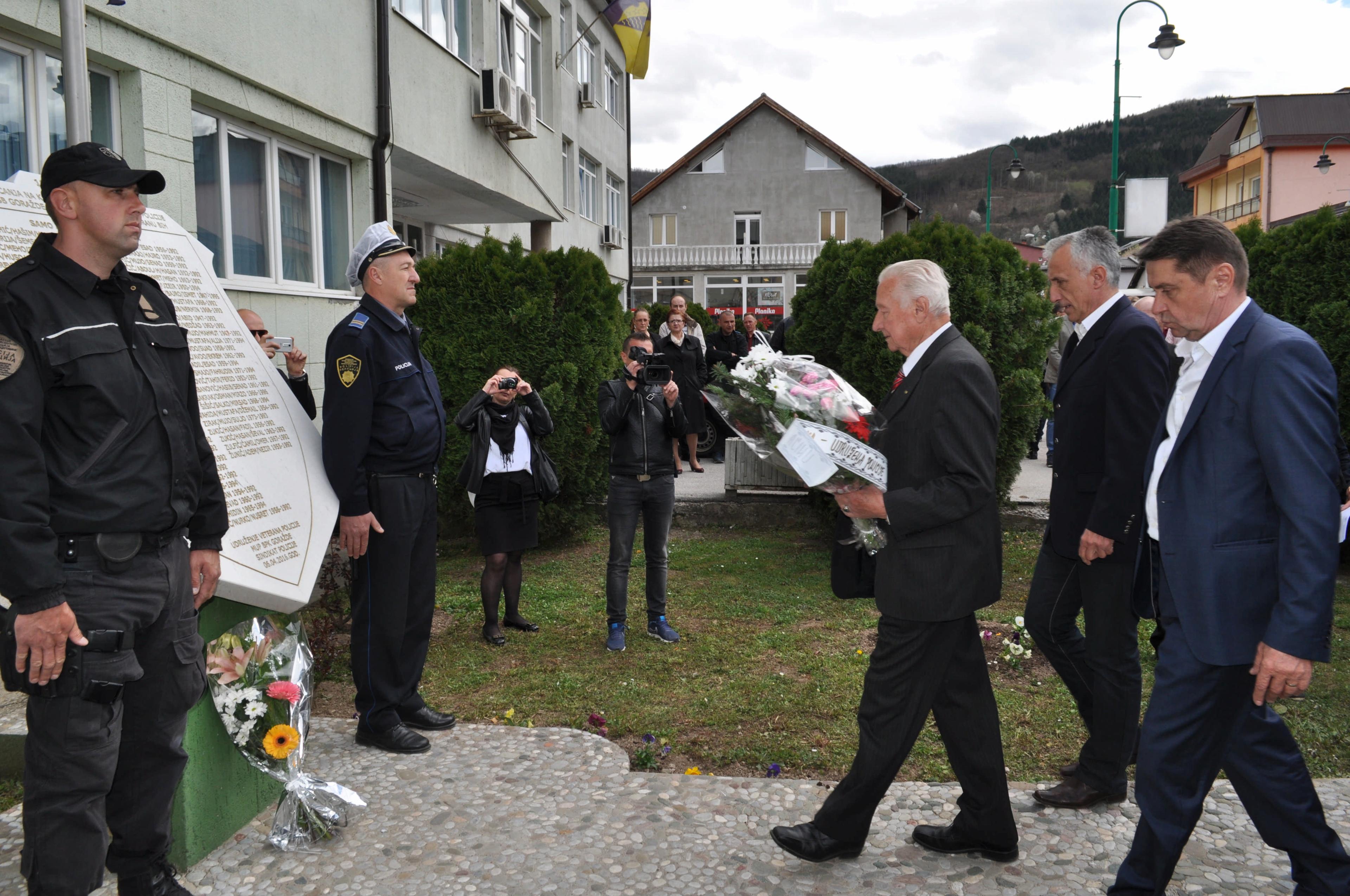 Obilježen dan sjećanja na heroje u policijskim uniformama regije Goražde