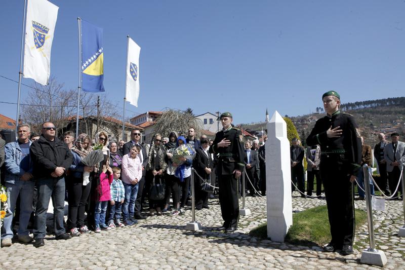 Bukvarević na obilježavanju godišnjice smrti Rasima Delića