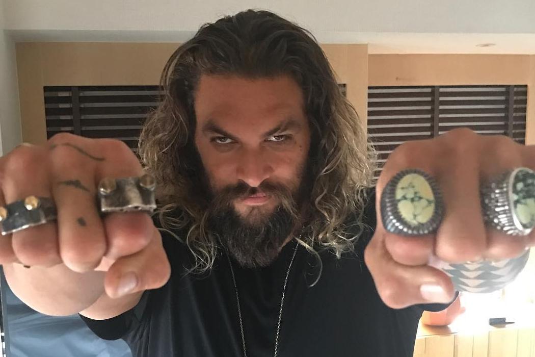 Džejson Momoa nakon sedam godina obrijao bradu i podijelio mišljenja fanova