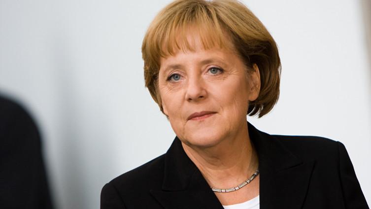 Angela Merkel čestitala Zelenskom na pobjedi