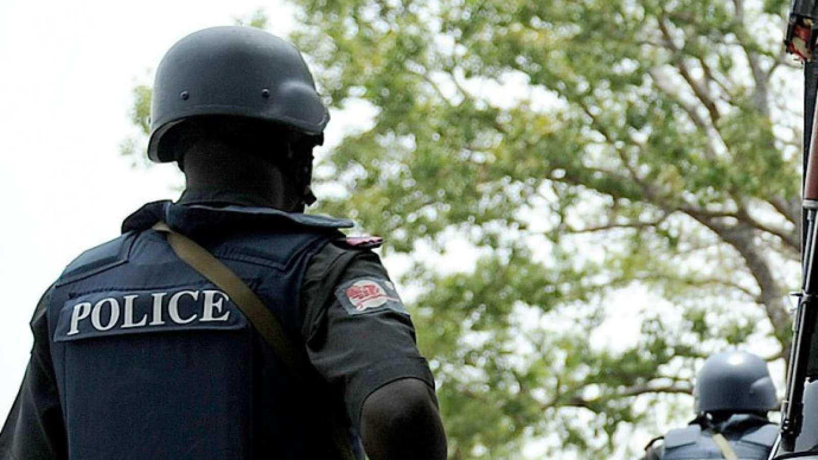 Tragedija u Nigeriji: Policajac se automobilom zaletio u uskrsnu povorku punu djece, desetero poginulo