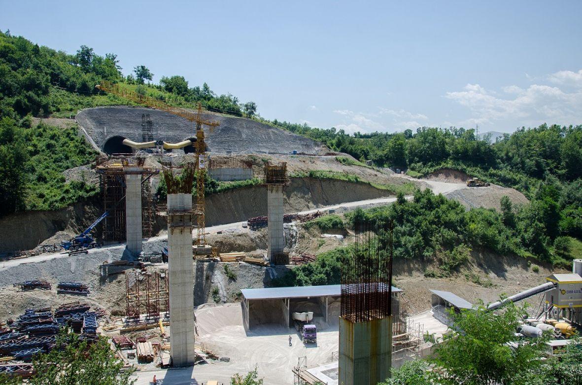 Na zeničkoj zaobilaznici aktivna i tri klizišta, što je dodatno usporilo radove - Avaz