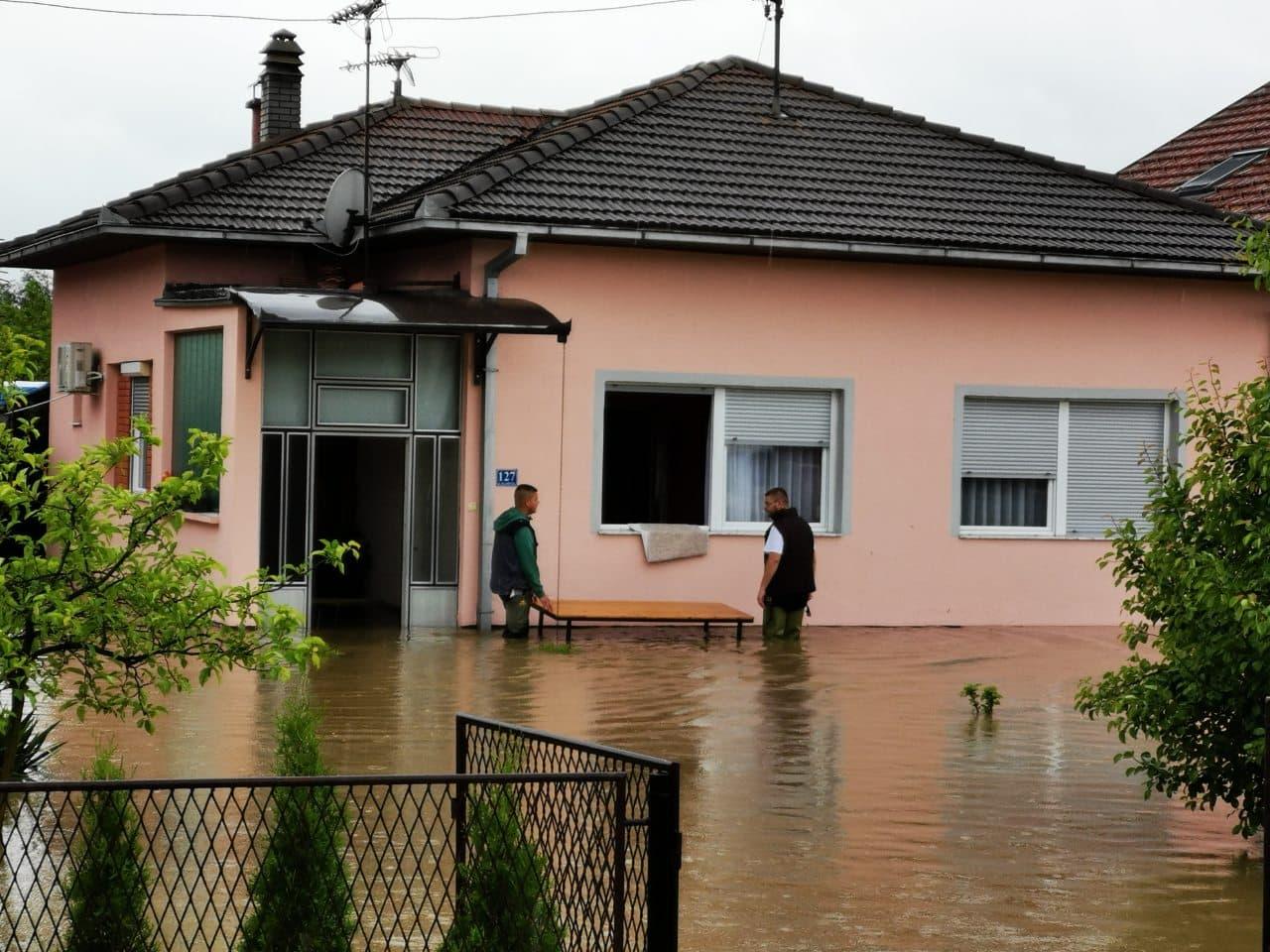 Upozorenje na moguće zarazne bolesti nakon poplava