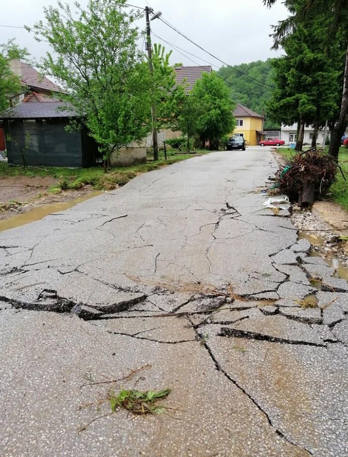 Na području maglajske općine poplavljeno blizu 120 kuća