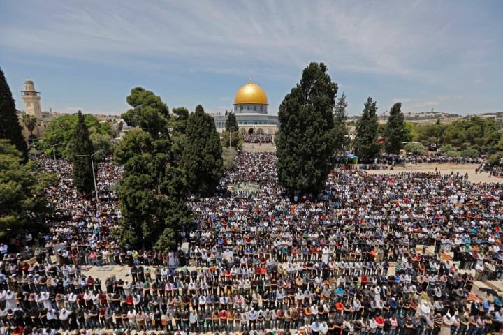 U Al-Aksi džamiji džuma-namaz klanjalo 200.000 vjernika