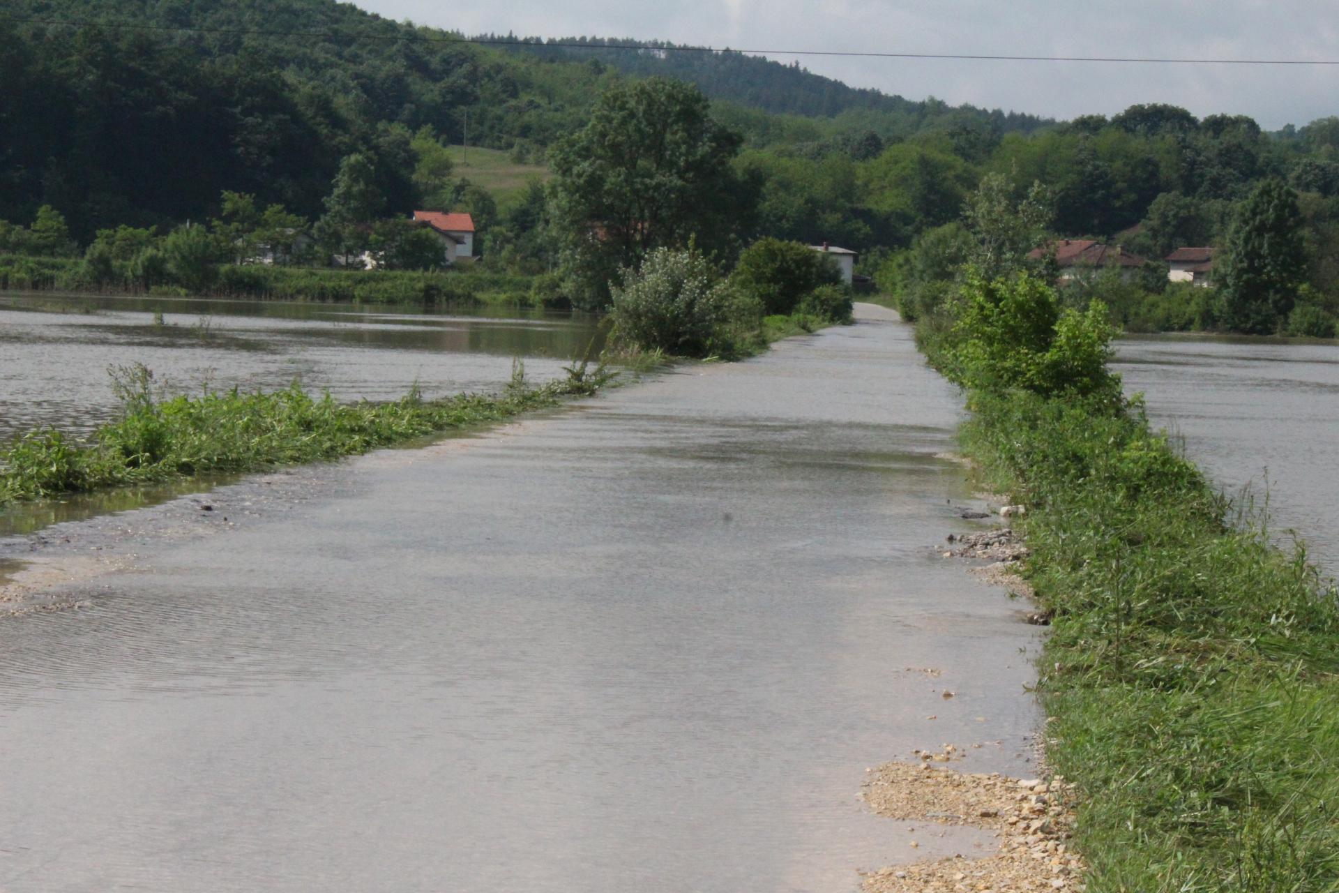 Sprečko polje jutros - Avaz