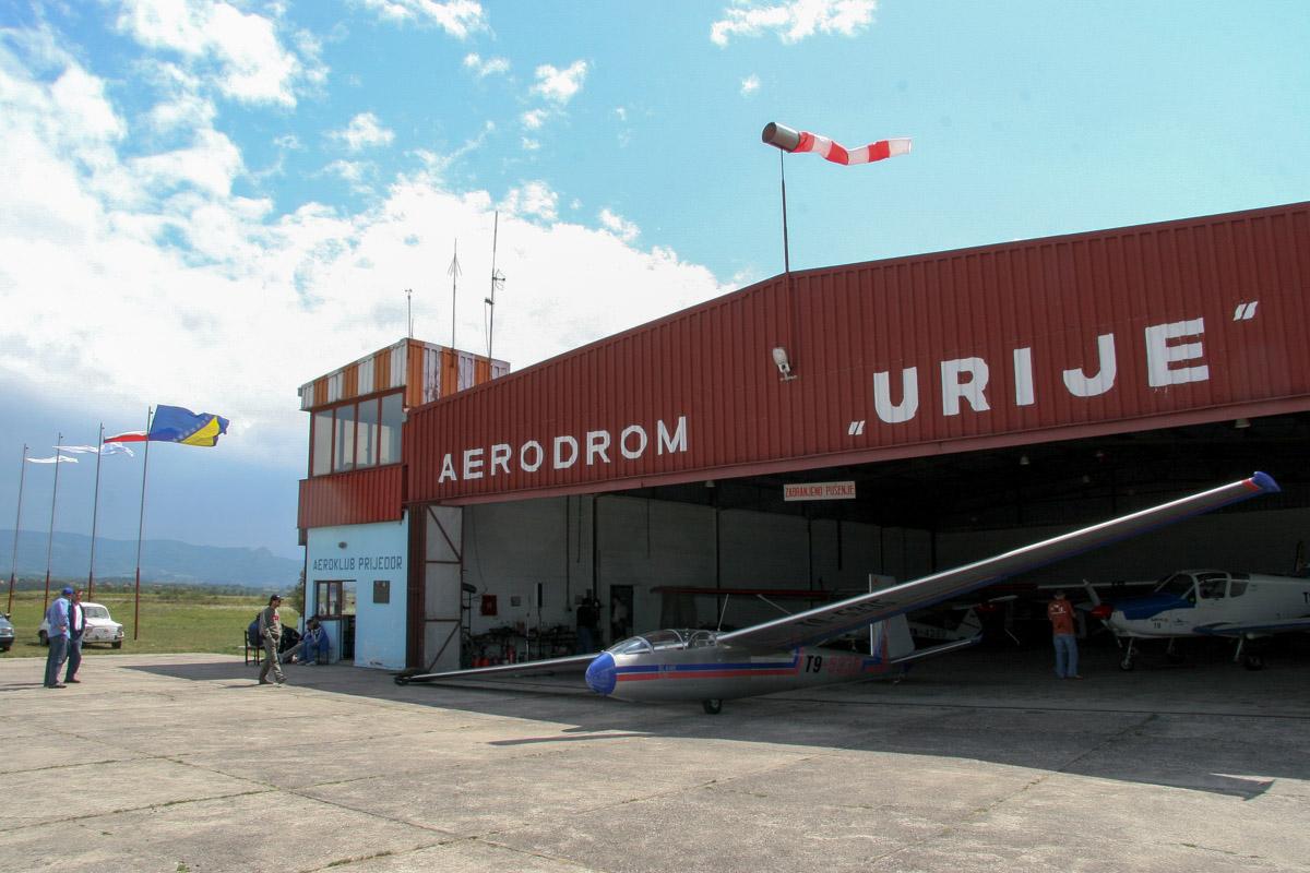 Ko je kriv za neravnu pistu Aerodroma Urije