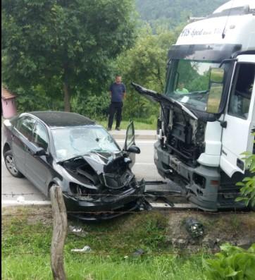 Saobraćajna nesreća u Podmilačju kod Jajca