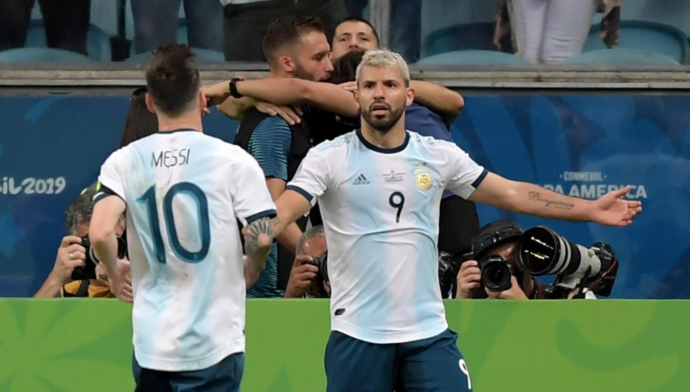 Argentina preživjela: Martinez i Aguero odveli "Gaučose" u četvrtfinale Kopa Amerike