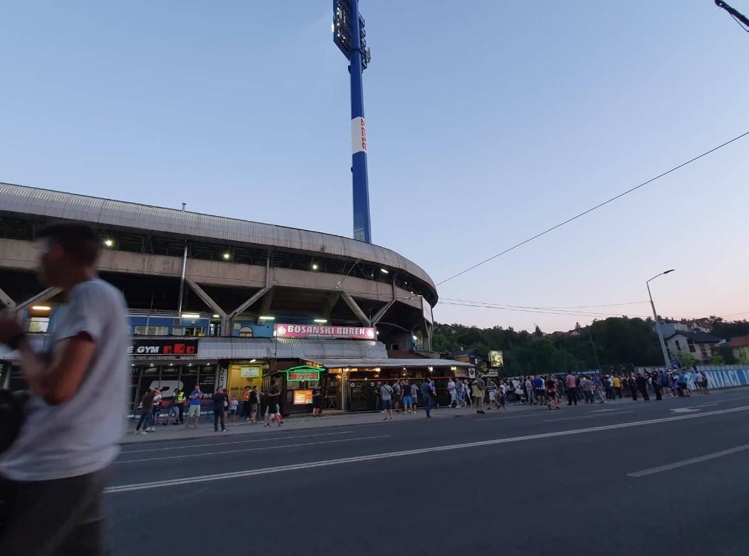 Navijači prije početka utakmice - Avaz